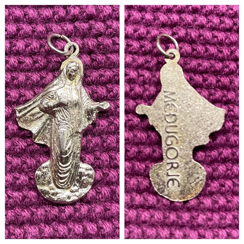 Virgin Mary Medugorje Vintage Medal Pendant